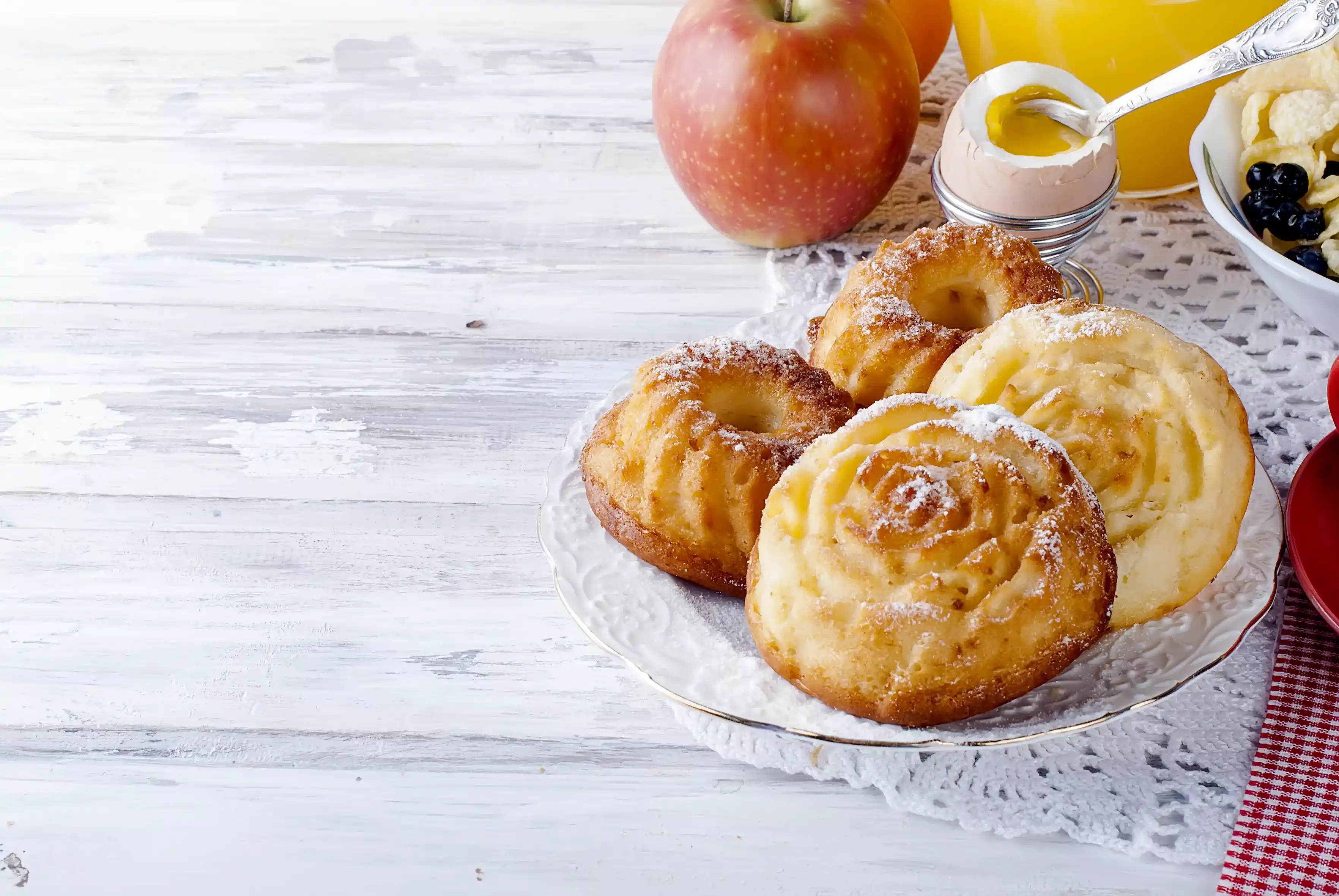 Quince paste-filled cakes and pastries, a traditional sweet delicacy
